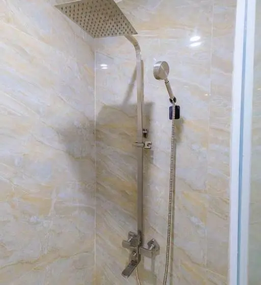 اتاق لوکس, Khách Sạn Minh Long