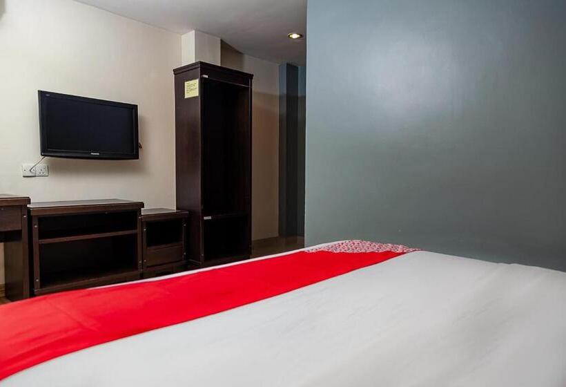 스탠다드 룸 킹사이즈 침대, Oyo 90055 Mansion Inn