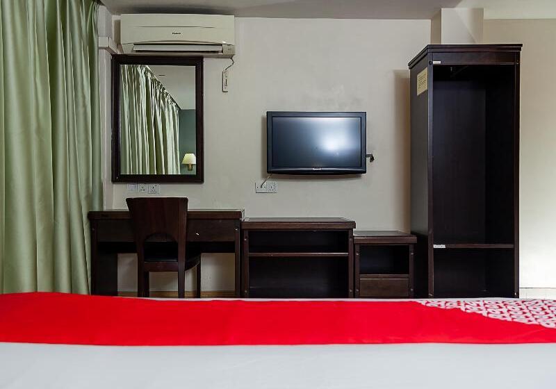 스탠다드 룸 킹사이즈 침대, Oyo 90055 Mansion Inn