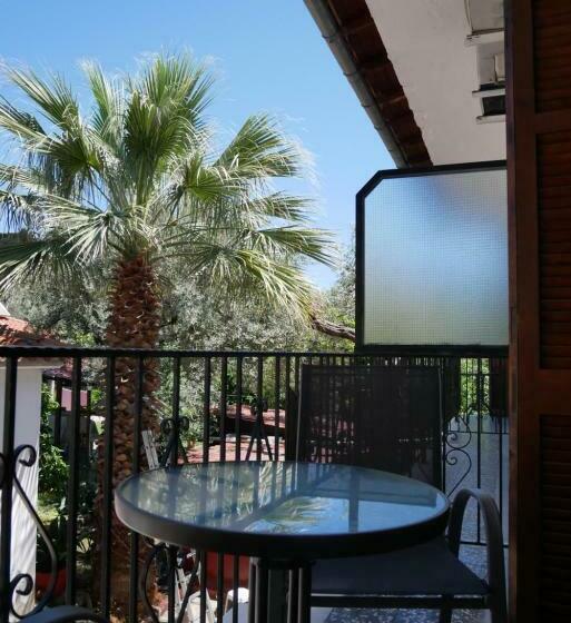 اتاق استاندارد یک نفره, Poseidon Rooms