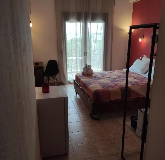 اتاق لوکس با چشم‌انداز دریا, Poseidon Rooms