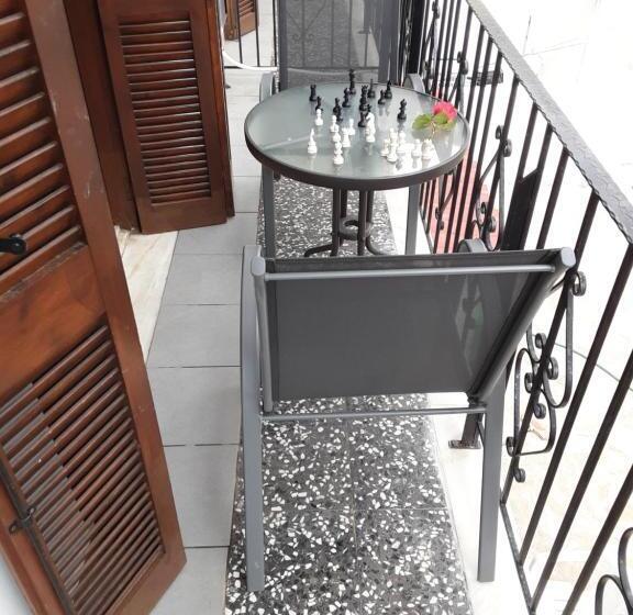 マウンテンビュースタンダードルーム, Poseidon Rooms