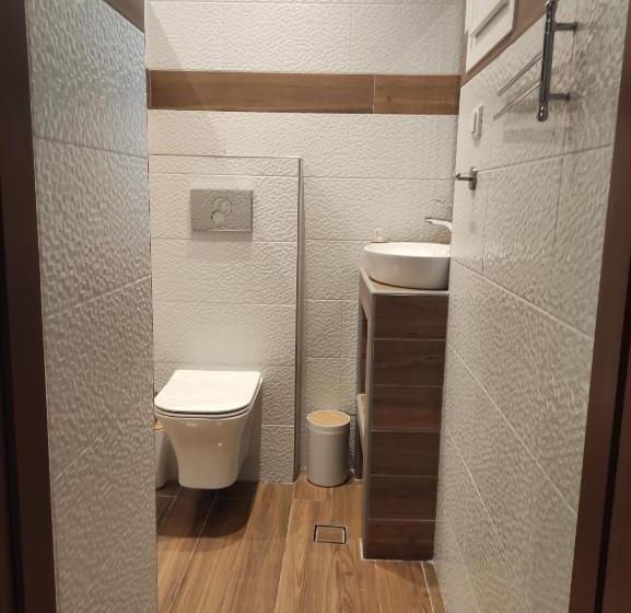 エコノミールーム, Poseidon Rooms