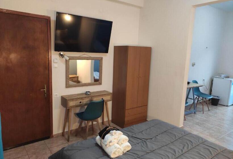 スタンダードトリプルルーム, Poseidon Rooms