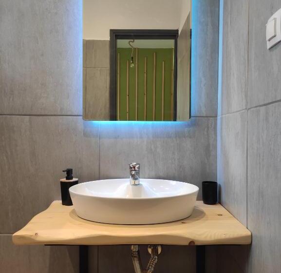 スーペリアールーム, Poseidon Rooms