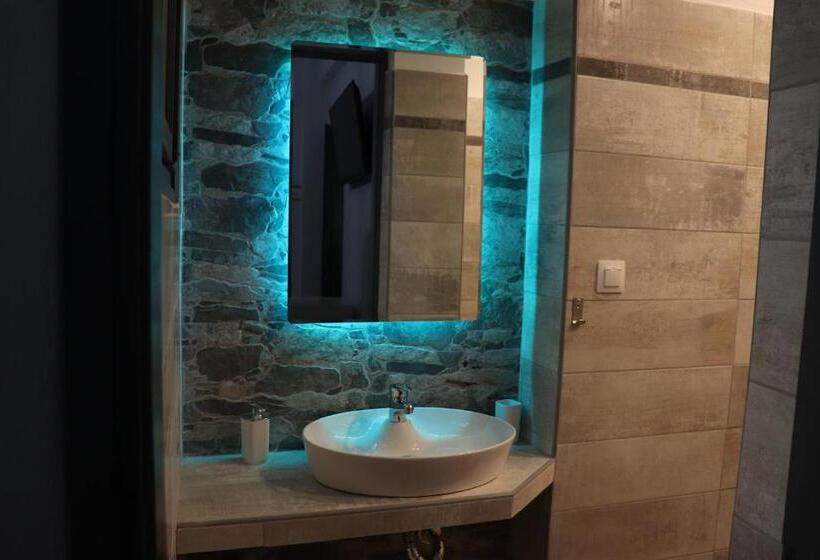 デラックスファミリールーム, Poseidon Rooms