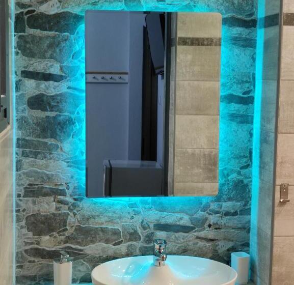 اتاق لوکس خانوادگی, Poseidon Rooms