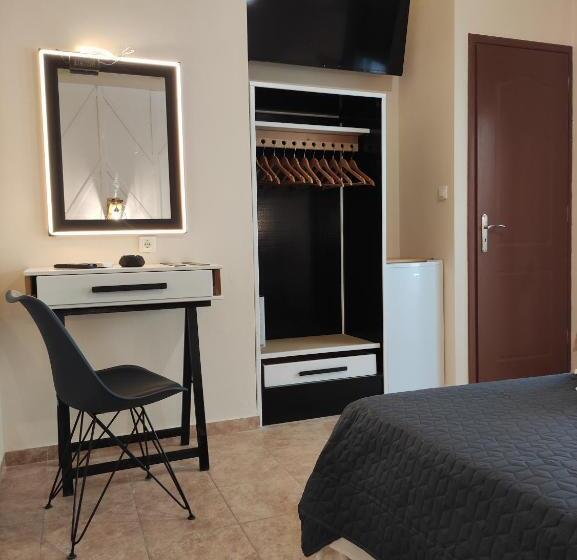 اتاق اکونومی, Poseidon Rooms