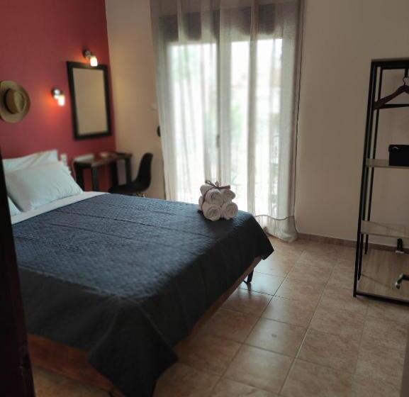 اتاق لوکس با چشم‌انداز دریا, Poseidon Rooms