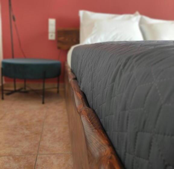 اتاق لوکس با چشم‌انداز دریا, Poseidon Rooms