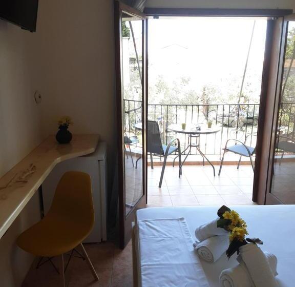 エコノミールーム, Poseidon Rooms