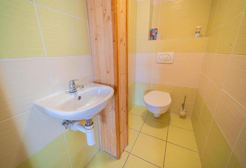 标准三人间, Rodinný Penzión Rogalo