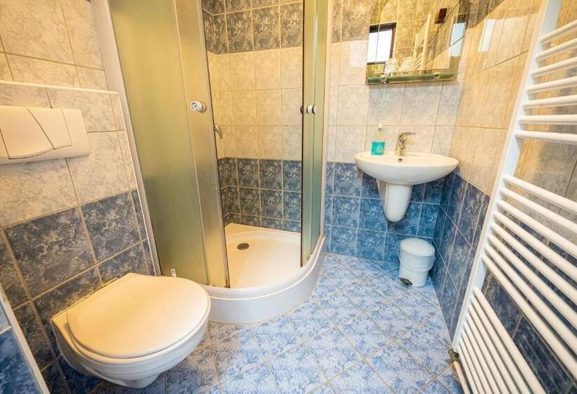 家庭间, Rodinný Penzión Rogalo