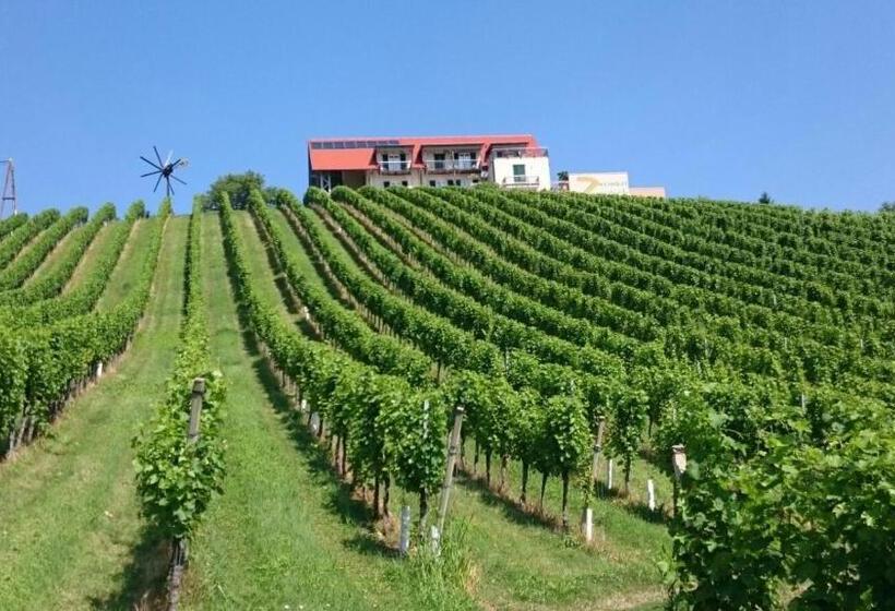 Номер Стандарт с Террасой, Zweytick Gästezimmer Weingut