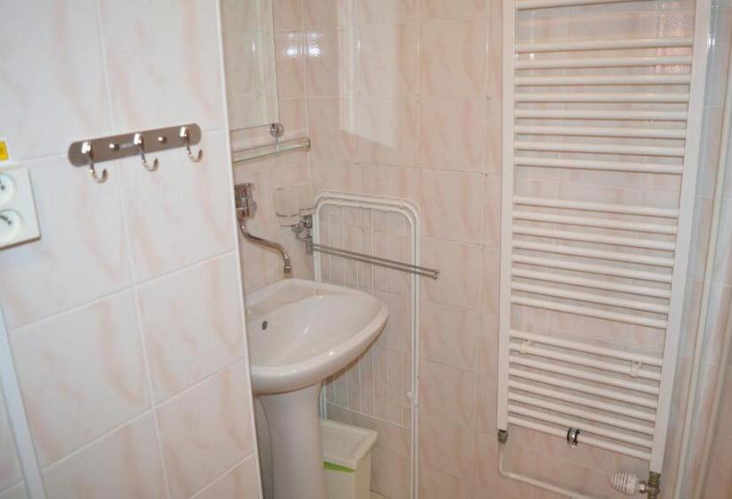 经济房, Miramonti Penzión