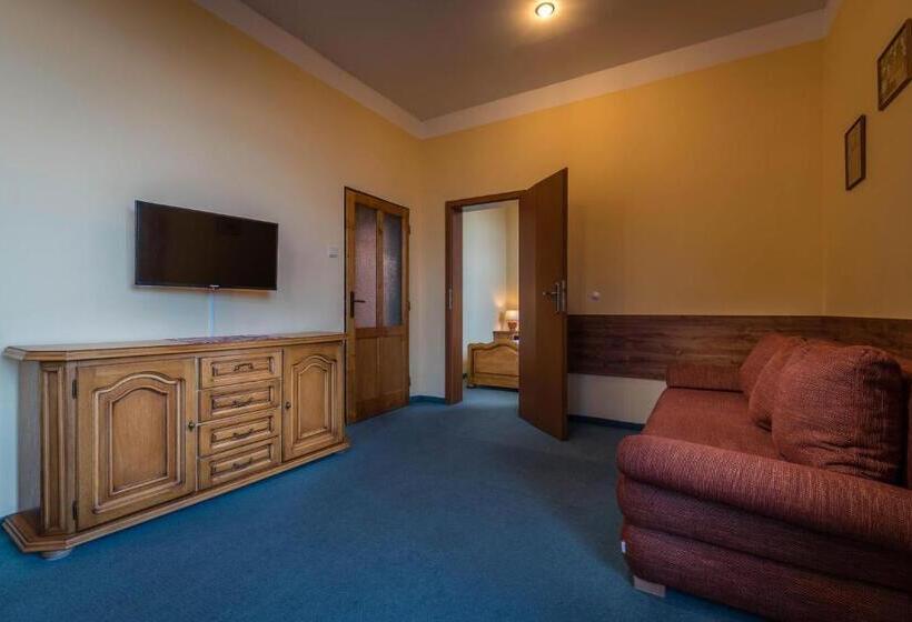 带阳台套房, Miramonti Penzión