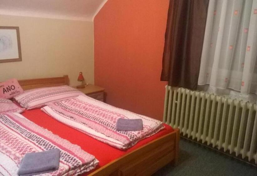 سوییت, Penzion Lipůvka