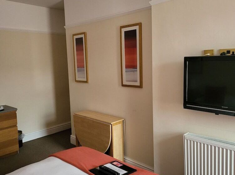 Трехместный Номер Deluxe, Rossdene House