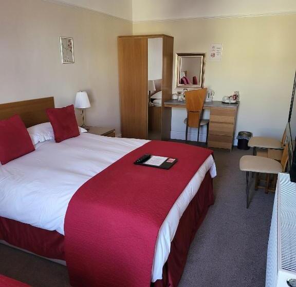 デラックストリプルルーム, Rossdene House