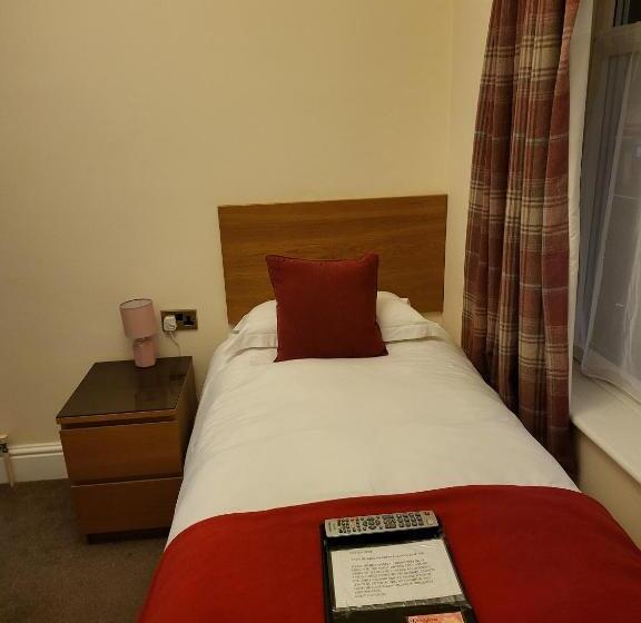 シングルベーシックルーム, Rossdene House