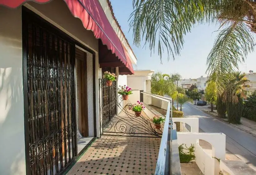 سوییت جونیور لوکس, Riad Sebti Fes