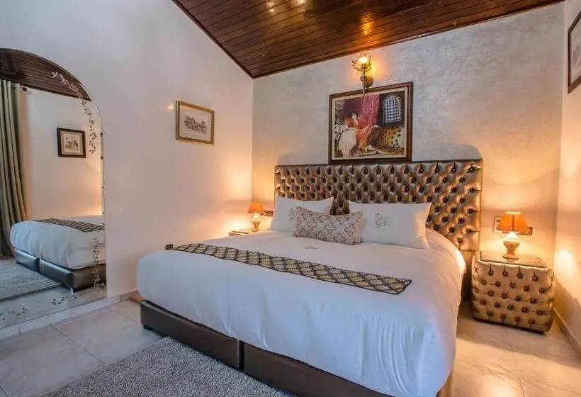 سوئیت با بالکن, Riad Sebti Fes