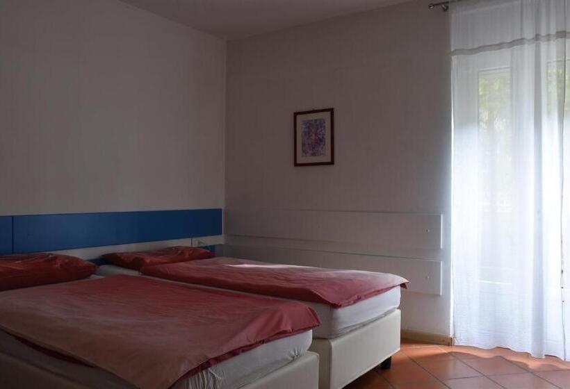 Апартаменты 2 Спальни, Villa Dina