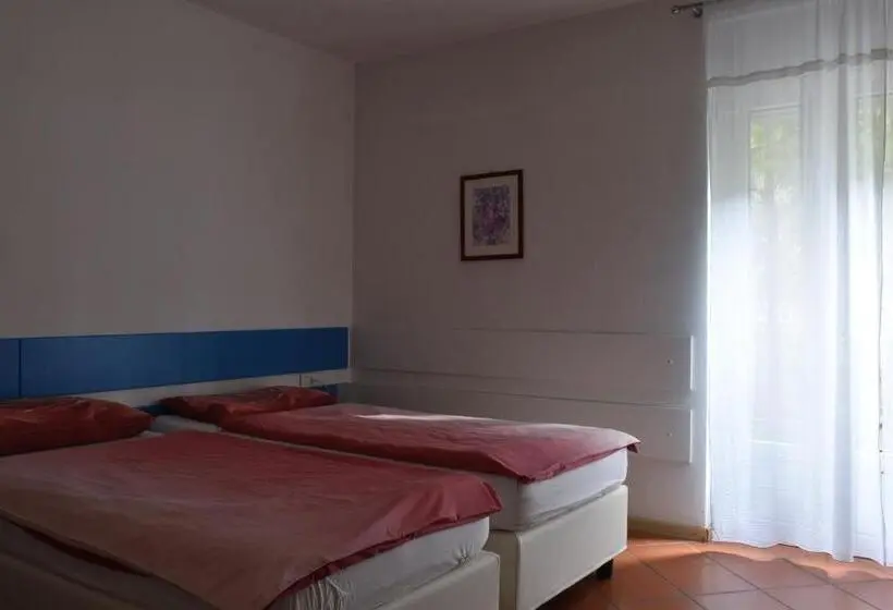 آپارتمان 2 خوابه, Villa Dina