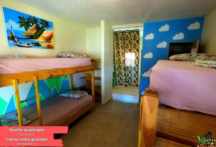 سرير فى غرفة مشتركه, Back To The Beach Hostel Pipa