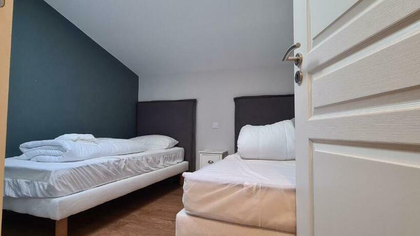 带1个卧室的带阳台的公寓, Gîtes Du Domaine De La Gauderie