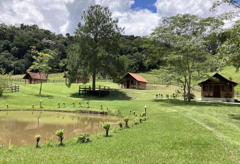 샬레, Pousada Colar De Ouro Chalés