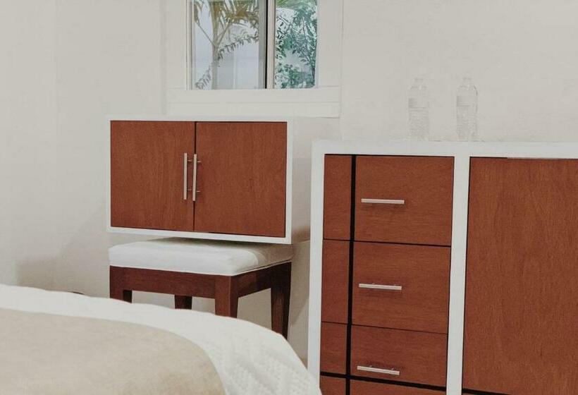 디럭스 룸, Saastah Hotel Boutique