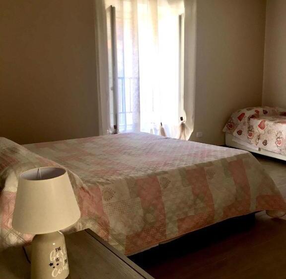 スタンダードトリプルルーム, B&b San Giovanni