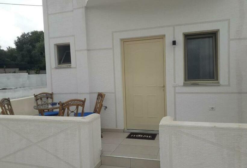 Apartament 1 Sypialnia z Balkonem, Vila Juna