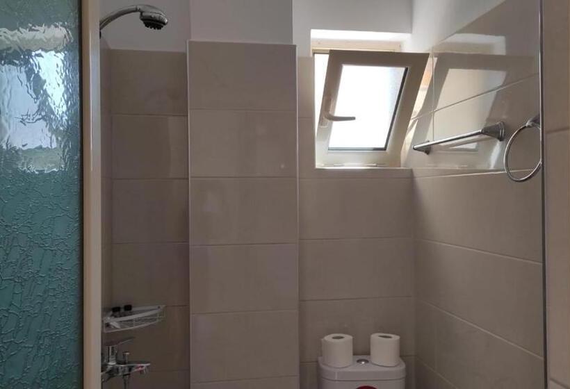 Apartament 1 Sypialnia z Balkonem, Vila Juna