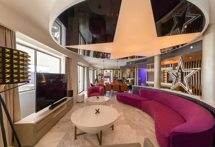 2 Bedroom Suite