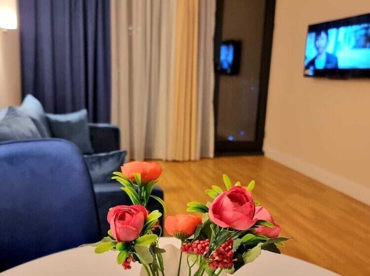 آپارتمان 1 خوابه, Orbi Residence