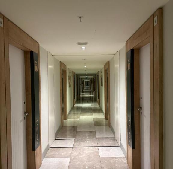 آپارتمان 1 خوابه, Orbi Residence