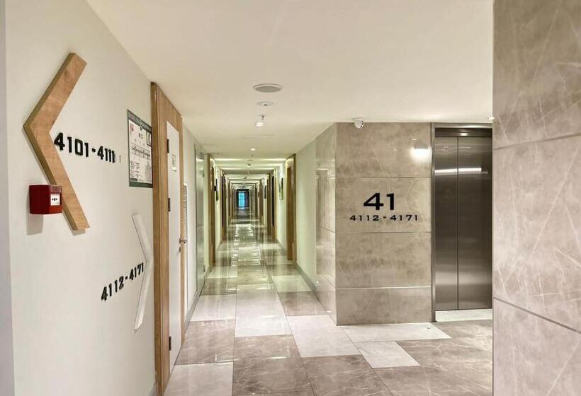 آپارتمان 1 خوابه, Orbi Residence