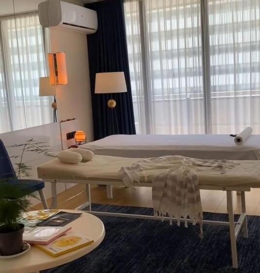 آپارتمان 1 خوابه, Orbi Residence