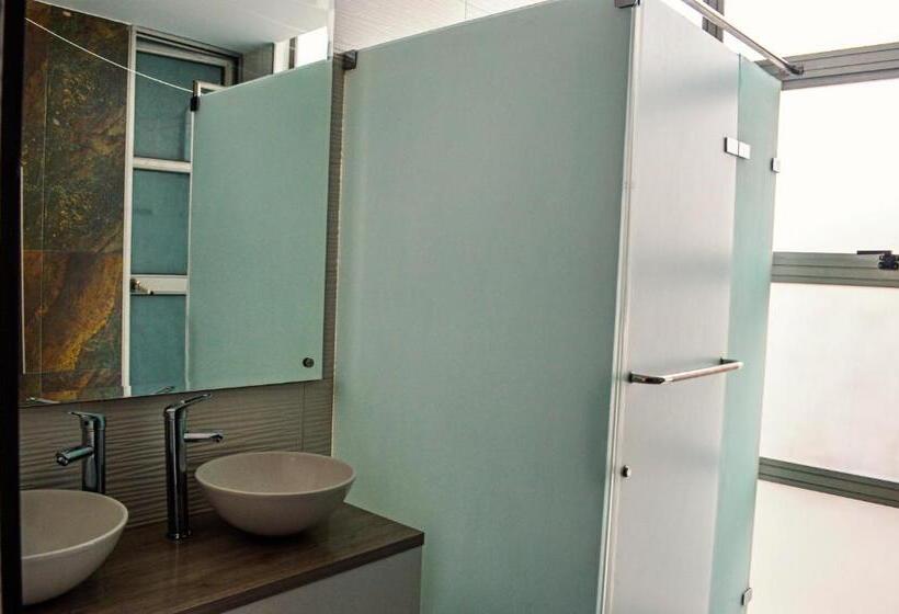 Кровать в Общей Комнате, Hostel Laguna Salá By Fsl