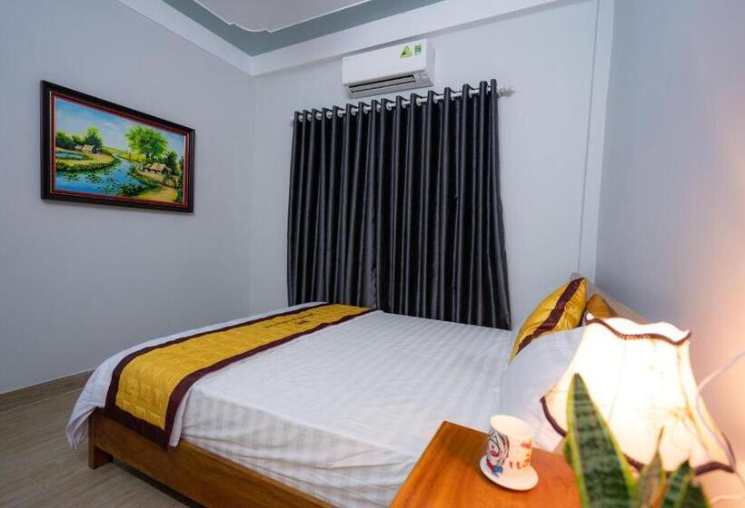 اتاق لوکس, Fami Homestay