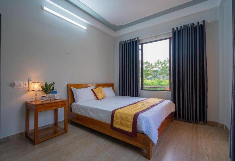 اتاق لوکس, Fami Homestay