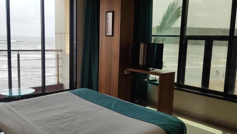 غرفة سوبيريور, Sea Fans Mandvi Beach