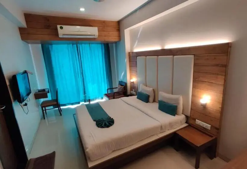 オーシャンビューデラックスルーム, Sea Fans Mandvi Beach
