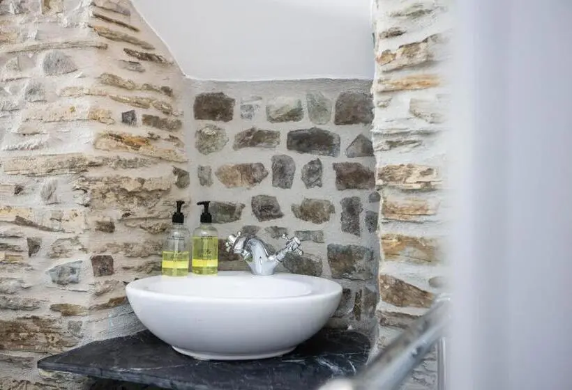 ファミリールーム, The Olde Malthouse Inn