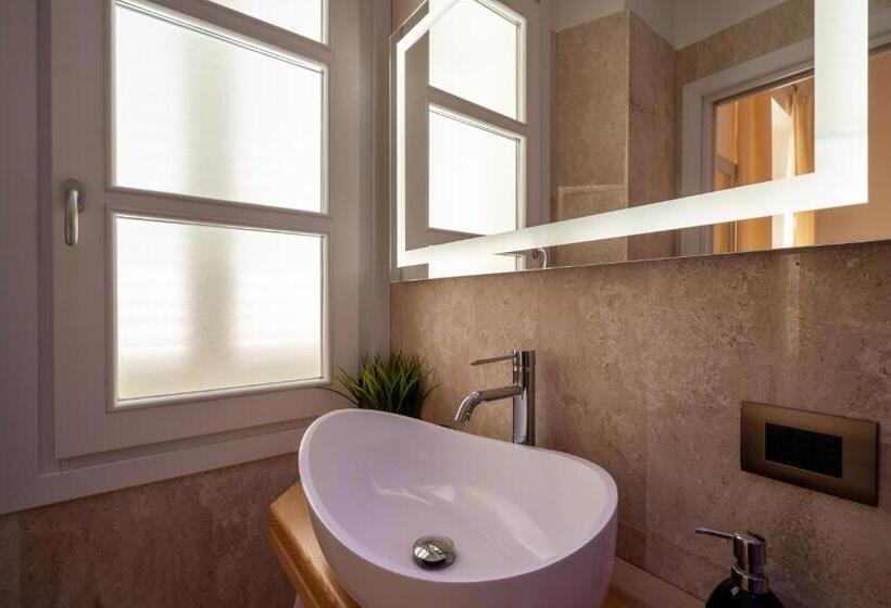 Номер Deluxe, Corso Umberto Rooms