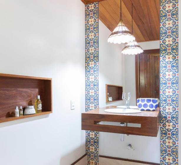 سوییت, Solar Pitanga   Taipu De Fora