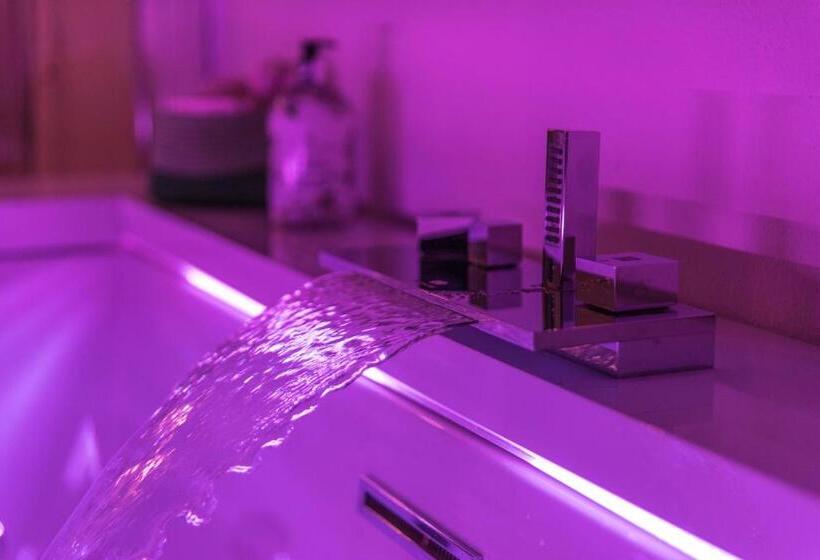 Стандартный Номер Кровать Кинг, Balai Suite