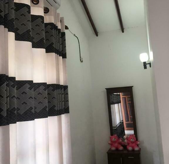 اتاق اکونومی, Reshani Guest House